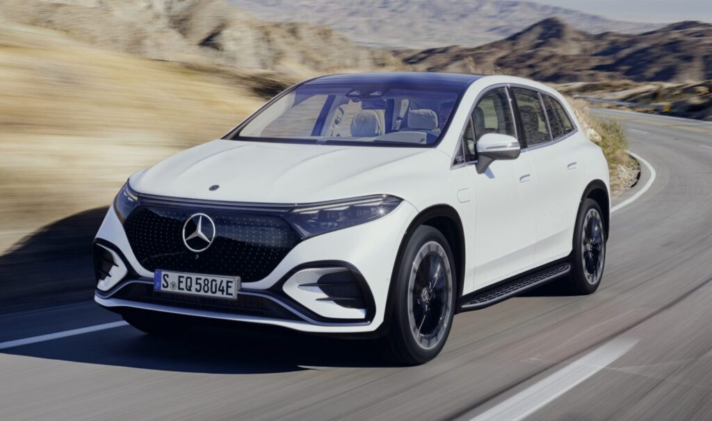 Mercedes EQS SUV